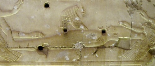 The Rite recalls the Myth. The Hair gives Breath of Life and Abydos_tempelrelief_sethos_i-_36-isis-kite-over-osiris-www-common-wikimedia-org