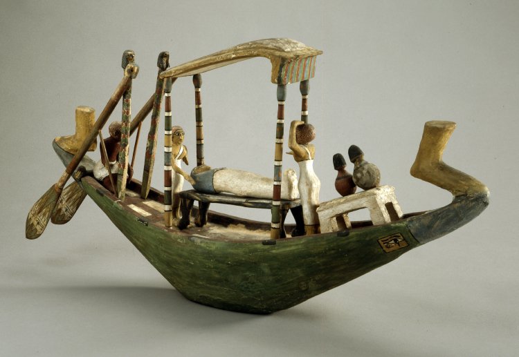 Shaven Mouners in an Ancient Egypt Funerary Boat Wood-model-of-a-boat-with-mummy-and-mourners-british-museum-ea9524-xii-dynasty-ancient-egypt