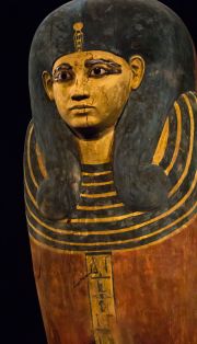 Inner coffin of Ahmose-Meritamun. XVIII Dynasty. Cairo Museum. Photo: www.wikimedia.org