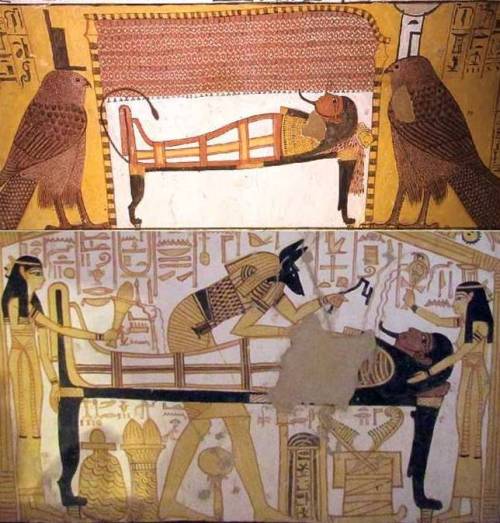 Two different ways of representing Isis and Nephtys assisting the deceased: as the two kites (tomb of Sennedjem) and as women (tomb of Nakhtamon). XIX Dynasty. Photos: www.osirisnet.net